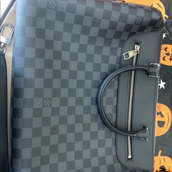 Louis Vuitton laptop Bag - Picture 6 of 16